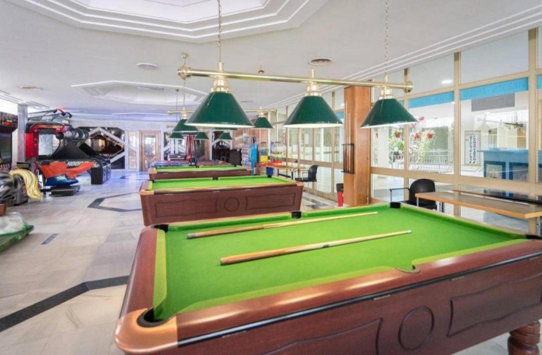 El Estudio De La Playa Benalbeach Holidays Paradise Benalmádena Eksteriør bilde