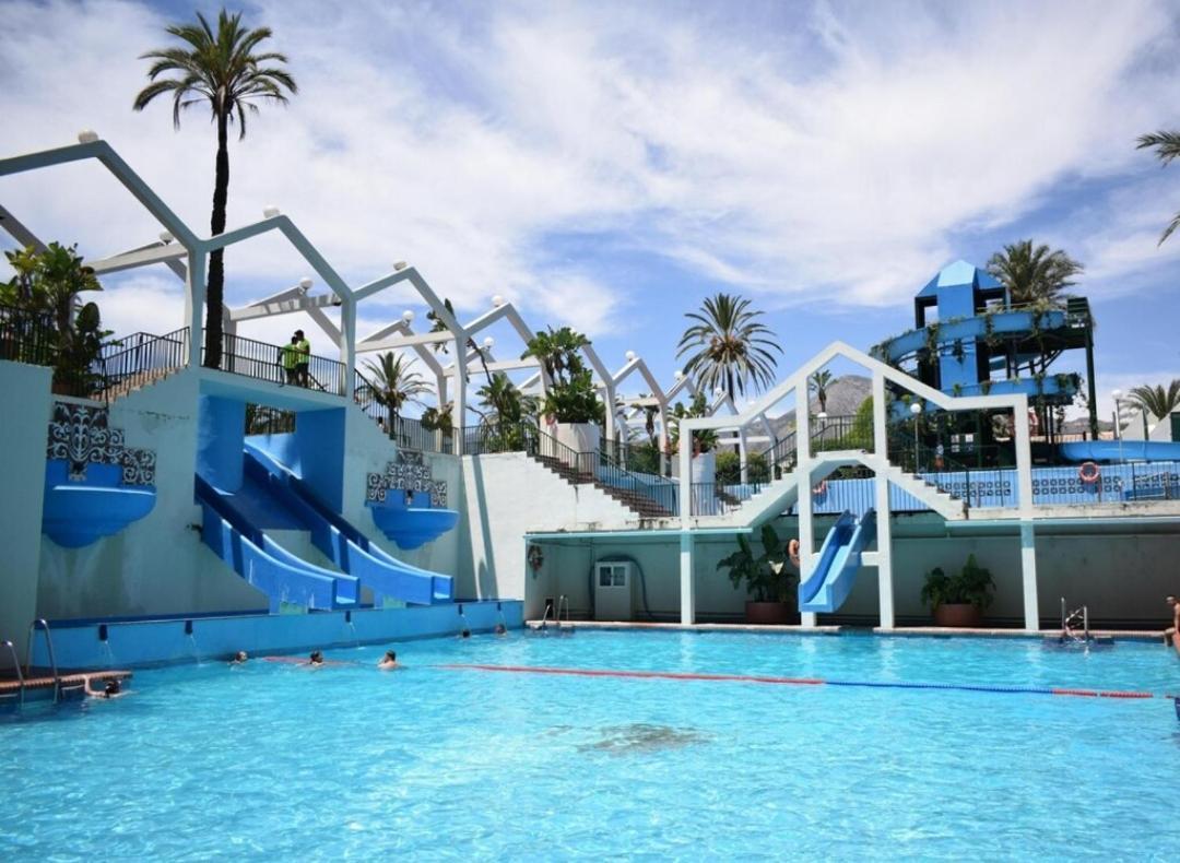 El Estudio De La Playa Benalbeach Holidays Paradise Benalmádena Eksteriør bilde